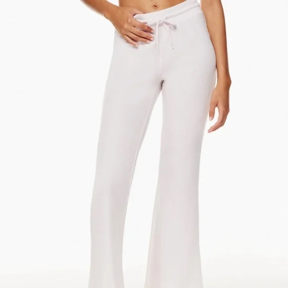 NWT - ARITZIA Sunday Best - Baby Waffle Pants - size Small